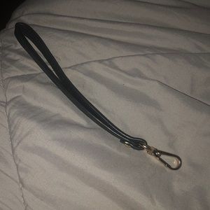 Micheal kors purse wristlet strap can be used for other bags in gold